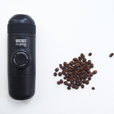 بهترین قهوه‌ساز خانگی (نوا یا دلونگی؟)