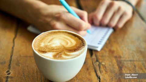 مضرات قهوه بر معده