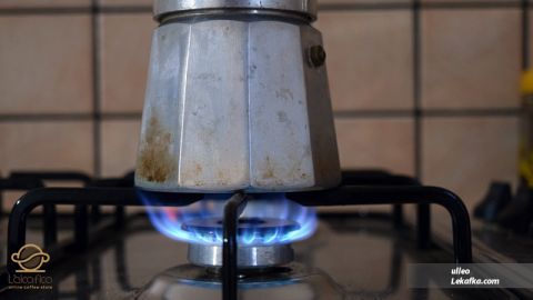 قهوه فوری با قهوه جوش  قهوه فوری با قهوه جوش